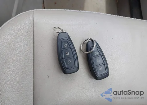 2013 Ford C-Max Hybrid Sel из США, поврежденный, VIN 1FADP5BU4DL538513